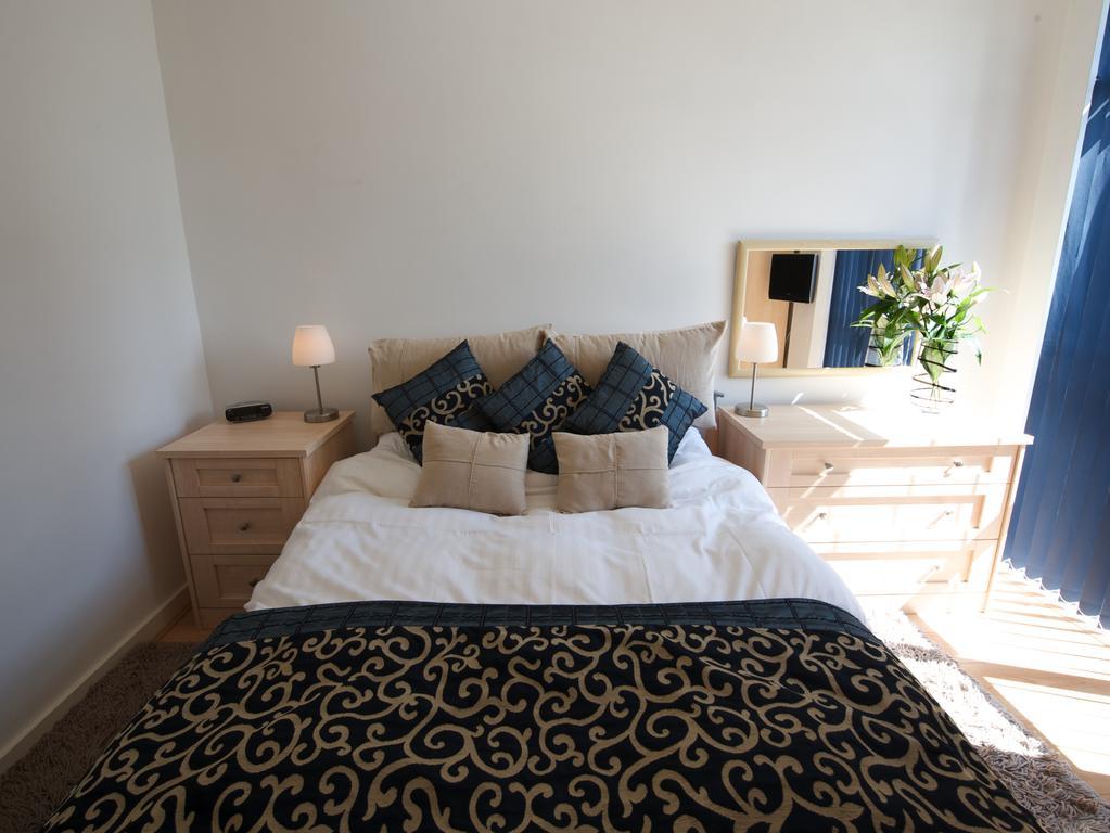 Stay Deansgate Apartments For 14 Nights Plus Манчестер Номер фото